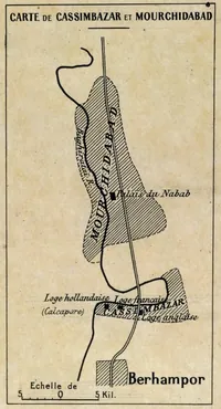 Kaart van Cassimbazar en Murshidabad in het midden van de achttiende eeuw, naar een Frans manuscript van omstreeks 1749: het paleis van de nawab en aan de Bhagirathi de Hollandse loge (Calcapore), de Franse en de Engelse loge.