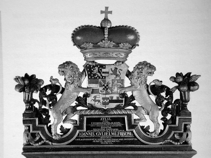 The cabinet for the Atlas Maior in Tresoar