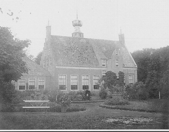 Foto van het Poptaslot in 1886
